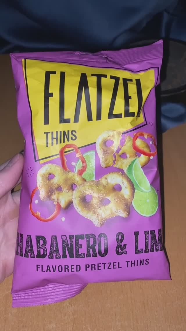 ТУРЕЦКИЕ СНЕКИ С ХАБАНЕРО ПЕРЦЕМ И ЛАЙМОМ! ПРЕТЦЕЛИ FLATZEL THINS HABANERO & LIME FLAVORED PRETZEL