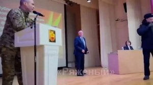 Ветерана СВО с трибуны убирала полиция: "Министр показала истинное лицо