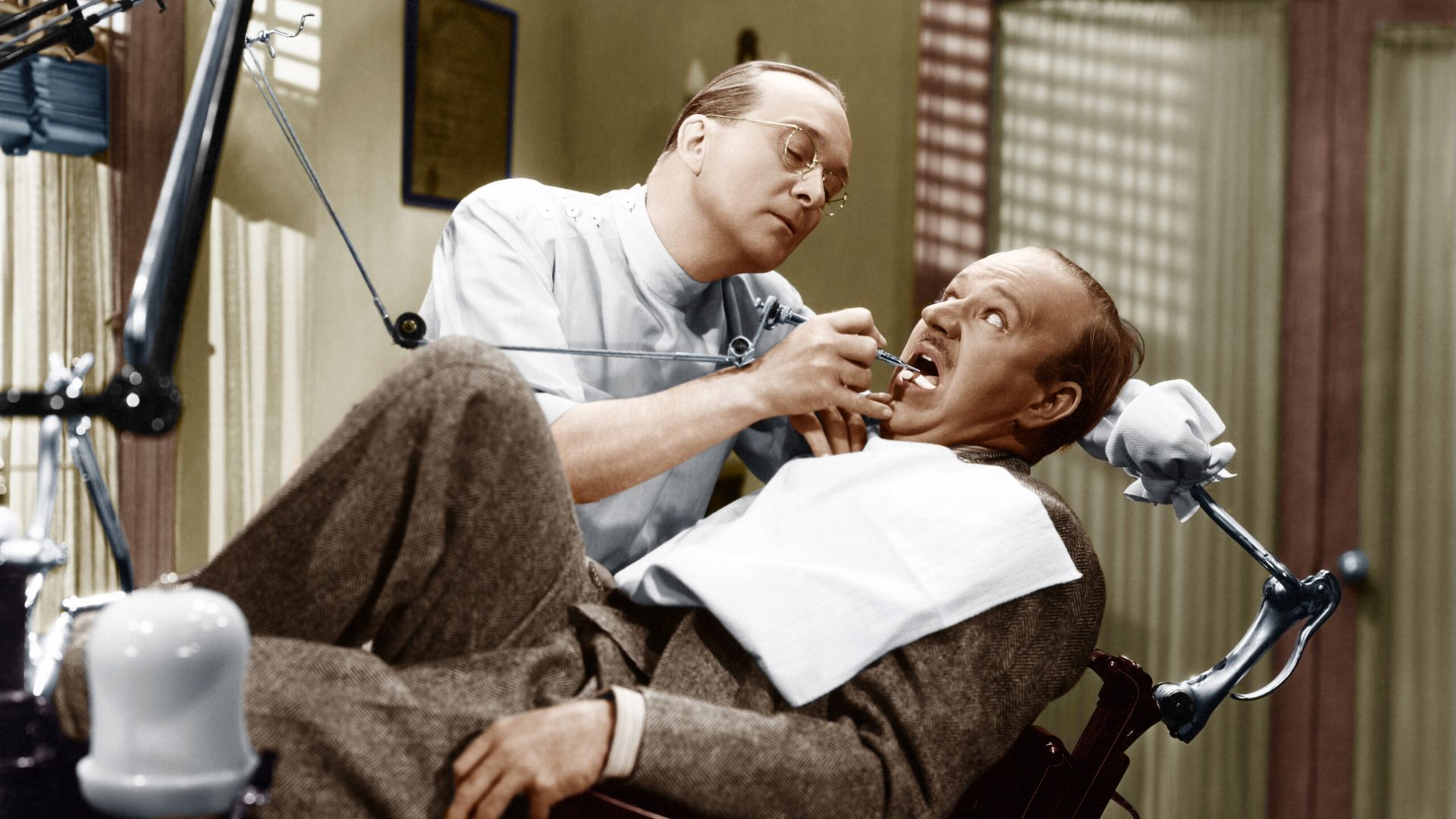 Почему в СССР лечили зубы без наркоза Почему в СССР лечили зубы без наркоза