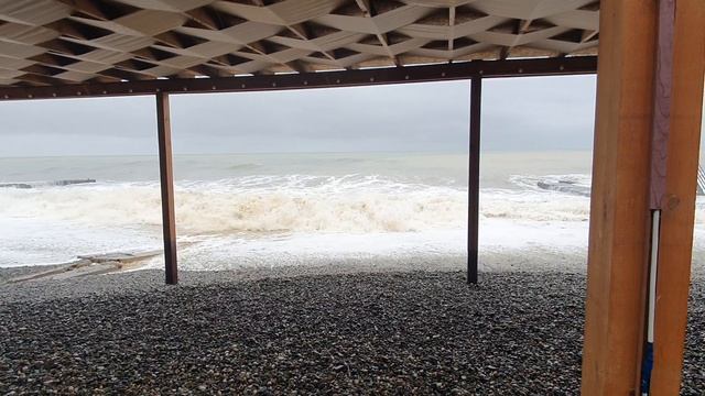 Шторм 8 февраля 2026г. Адлер. Сочи. смотреть онлайн