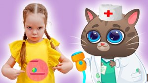 Настя и котик Бубу попали в больницу | У Насти болит живот и котик доктор лечит