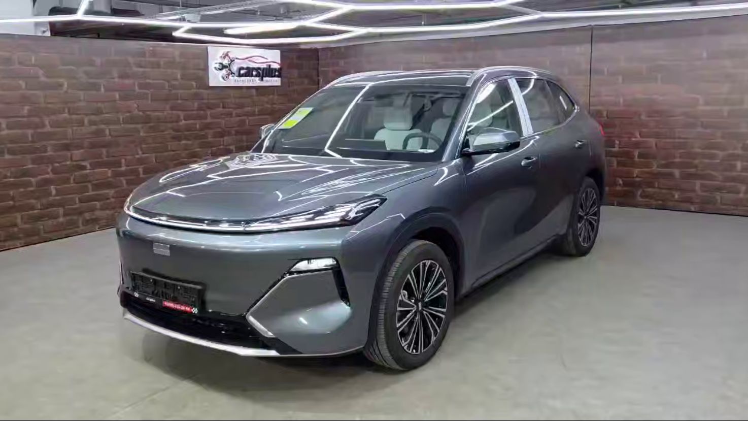 Понижение цен на гибридный китайский кроссовер 🚙 Geely Galaxy Starship 7 смотреть онлайн