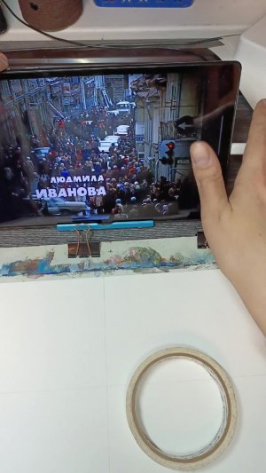 рисую открытки и смотрю советские фильмы