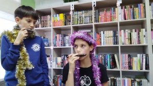 Коля Нина. Сценка с губными гармошками