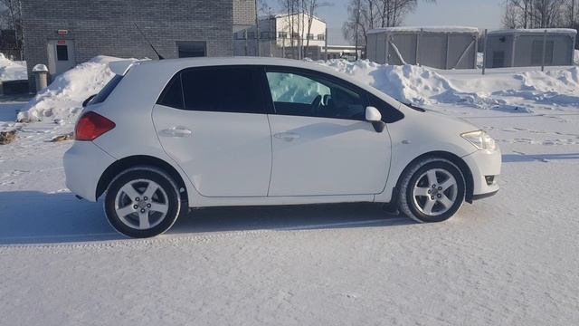 toyota auris смотреть онлайн