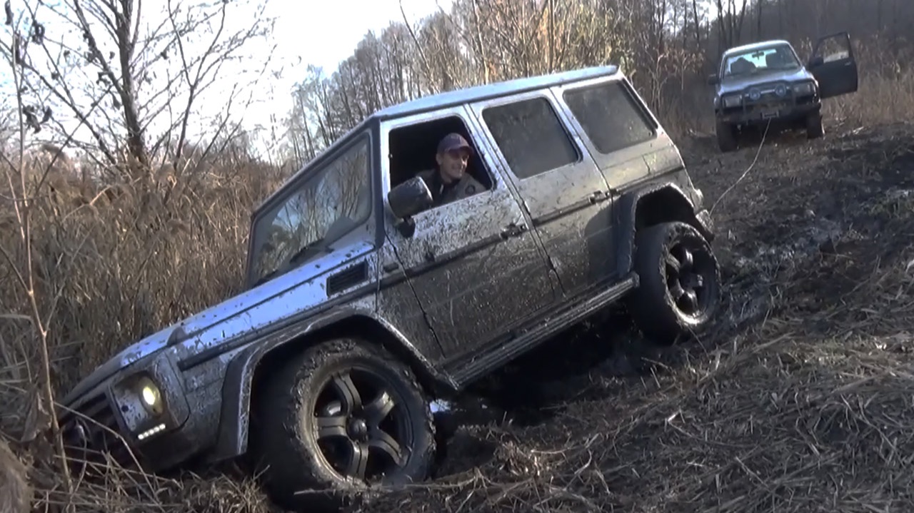 Когда и Гелик не едет! Посадили его и вездеход на базе Mercedes Unimog
