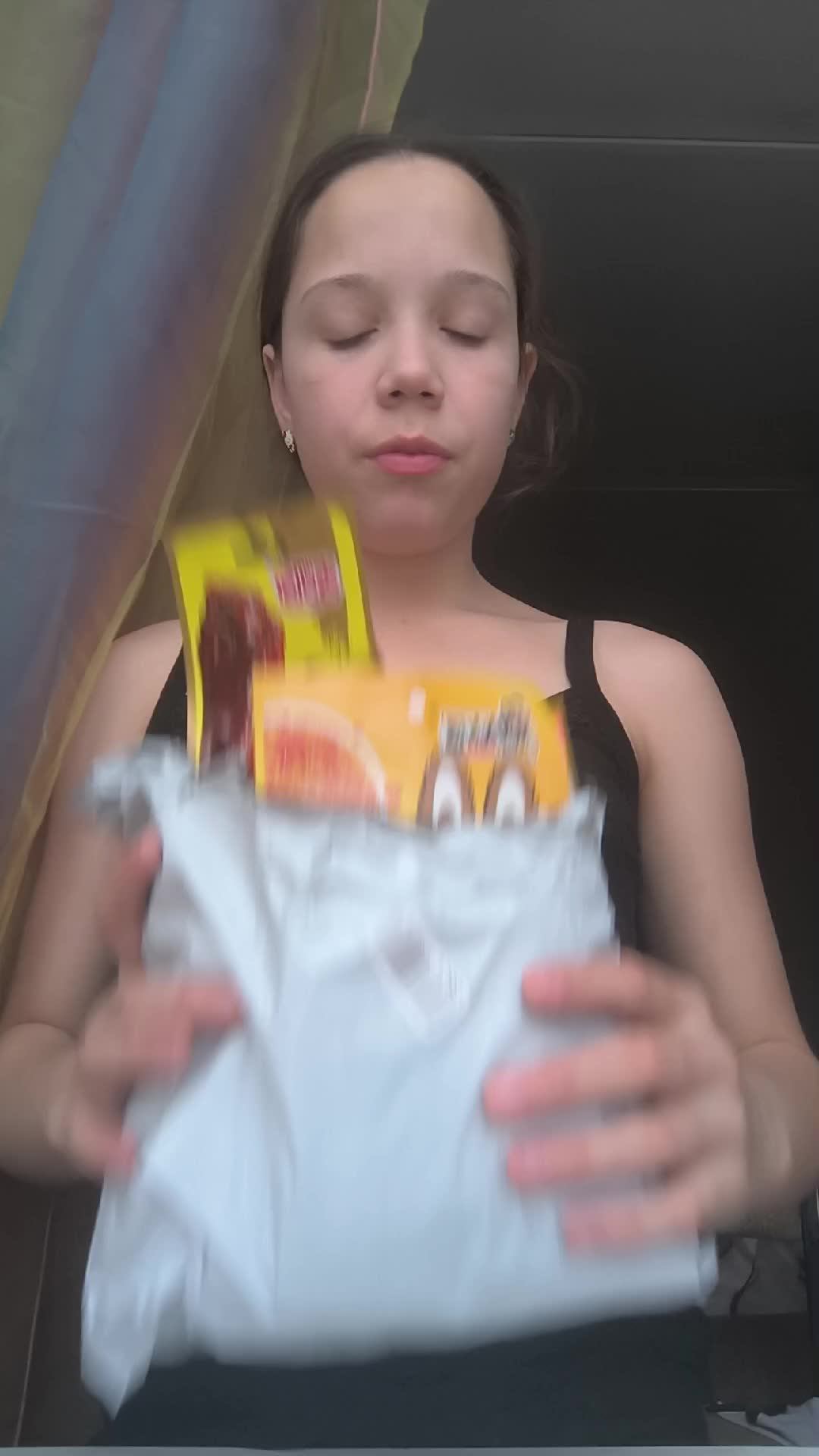 пиши в чат поболтаем смотреть онлайн