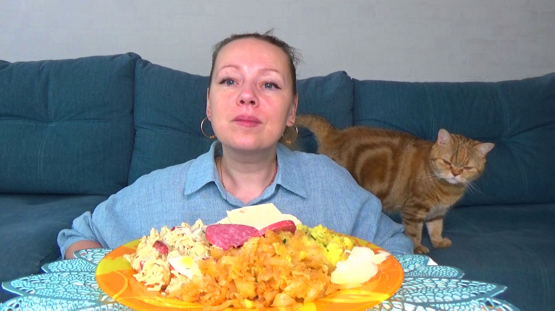 Мукбанг остатки сладки, доедаю все , что осталось в холодильнике. Еда вкуснота. смотреть онлайн