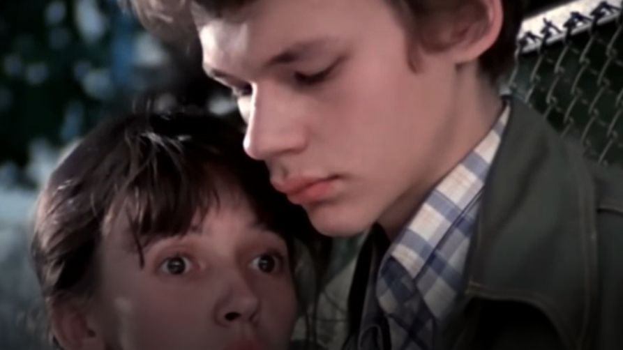 В последний раз.  И ты забудешь всё что было  с тобой у нас...