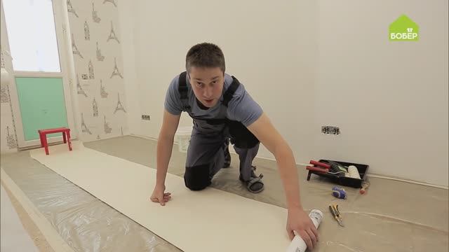 РЕМОНТ СВОИМИ РУКАМИ. Советы по наклейке обоев смотреть онлайн