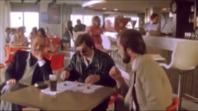 Амаяк Акопян в фильме «Воры в законе»