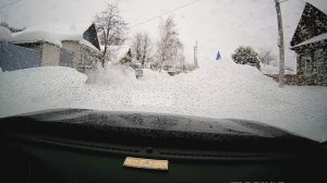 Снег...город совсем ослеп