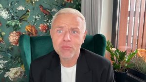 Ля ШОУ Ля СЯРОЖИ в Париже: Анкора нашла сцену, ну цены на пЭрдформанс. С праздником кринжа 🤡