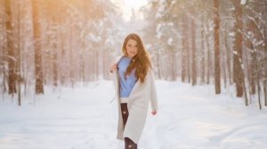 ОН СОГРЕВАЛ ЕЁ ВСЮ НОЧЬ! Старый егерь нашёл учительницу в сугробах