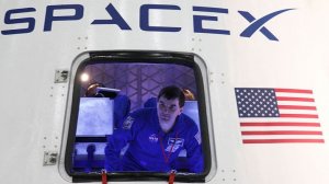 Маск: SpaceX может построить города на Луне и Марсе в ближайшие десятилетия
