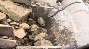 Строительство, дробление щебёнки