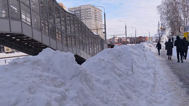 У помещения