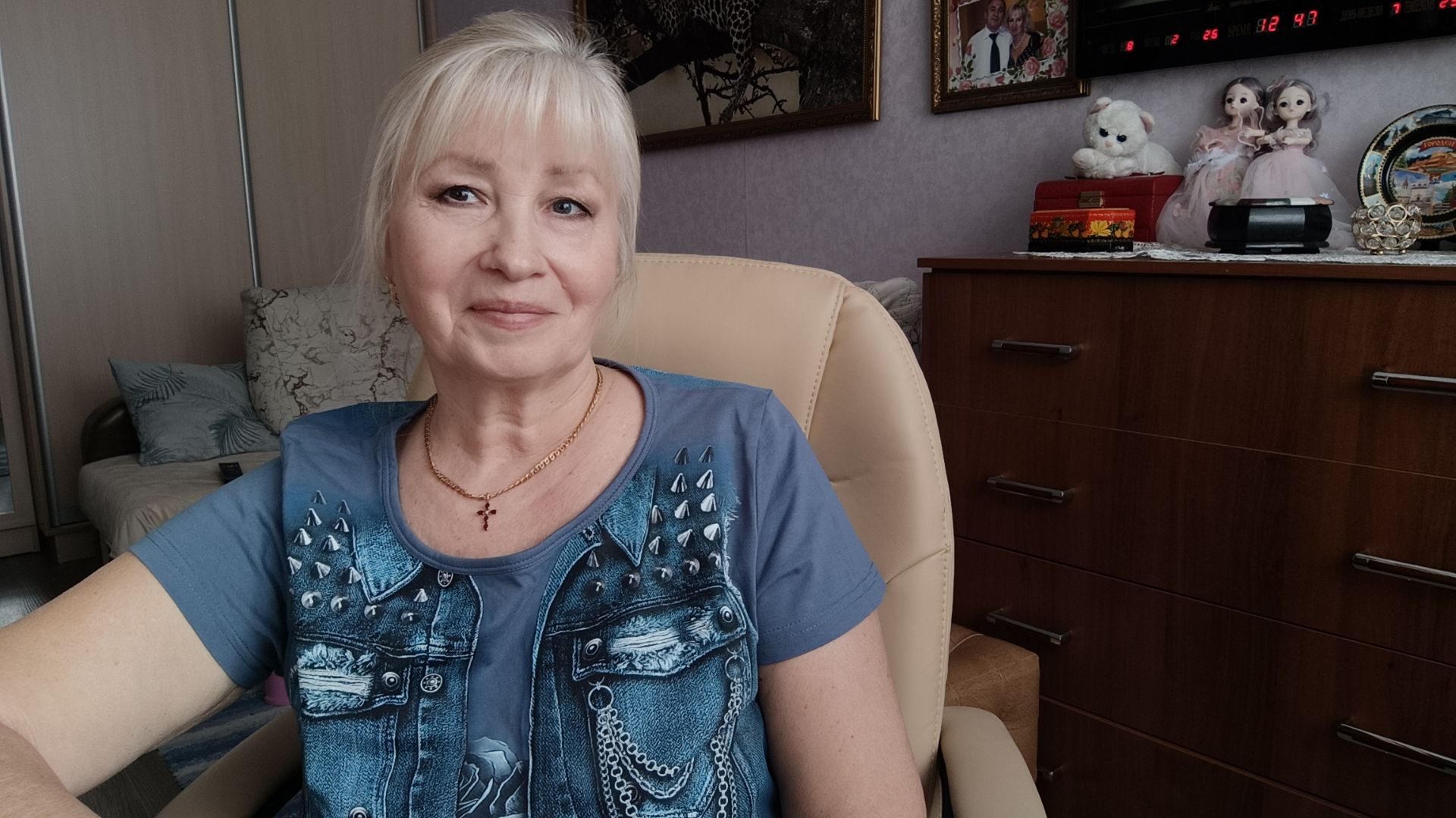 Сварила куриный супчик/ Купила селфи-палку/ О мужчинах и отношениях смотреть онлайн