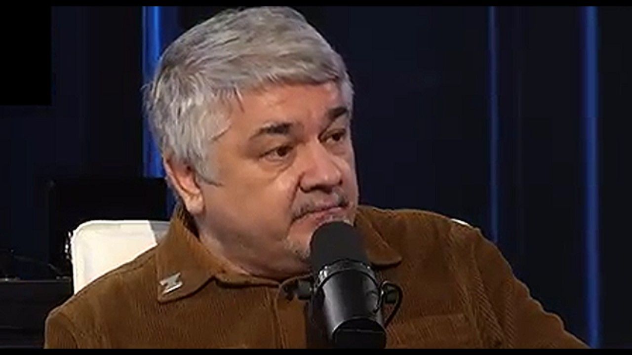 Англо‑американские противоречия; что происходит на самом деле ¦ Ростислав Ищенко смотреть онлайн