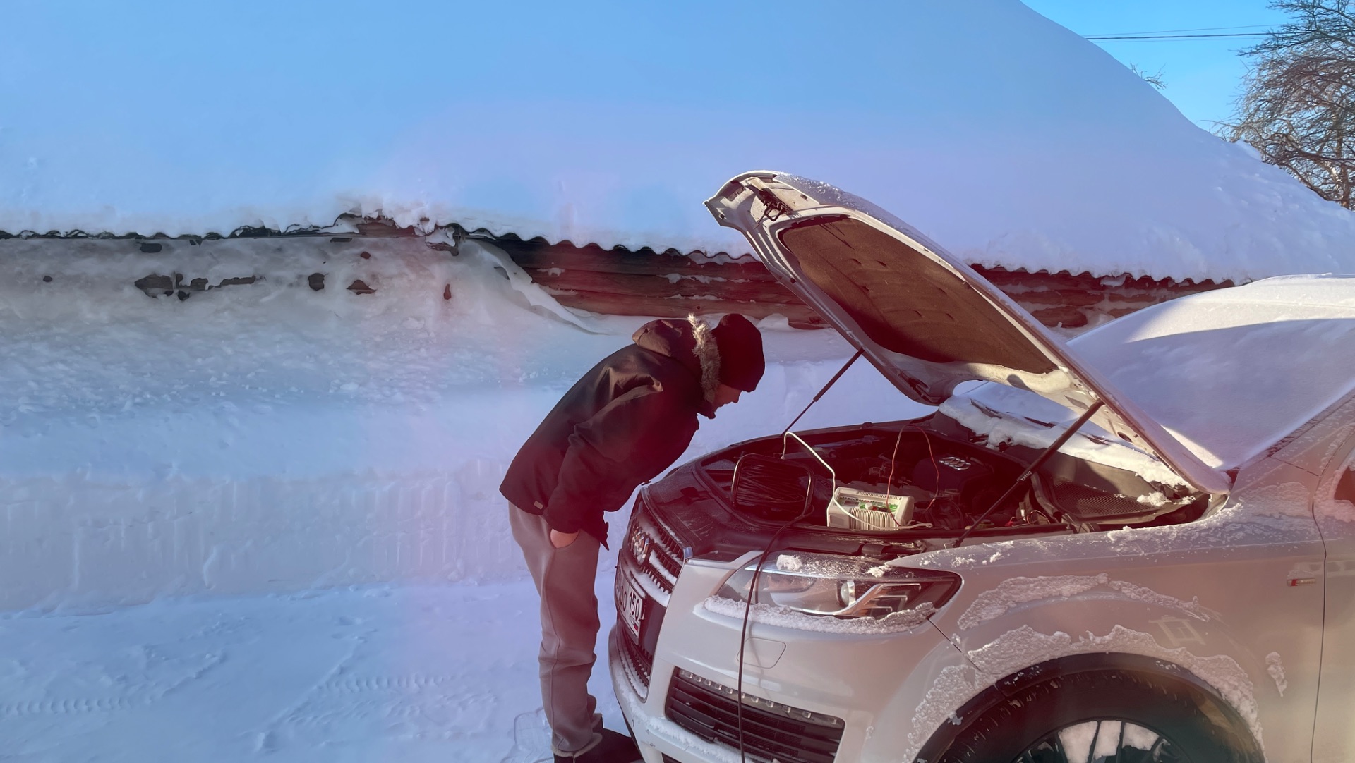 Деревня. Машина не завелась в минус 30. Распаковка подарков.