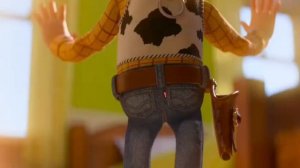 Новым тизером пятой «Истории игрушек» оказалась реклама марки джинс.