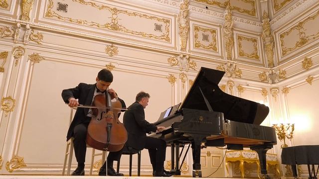 Бетховен: Соната № 4 для виолончели и фортепиано смотреть онлайн