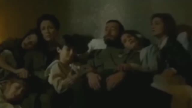 ПЕНИЕ КНЯЖОН ost Романовы Последнее слово