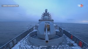 Фрегат "Адмирал Касатонов" провел учения в акватории Баренцева моря