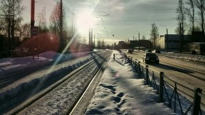 Снег вдоль трамвайной линии