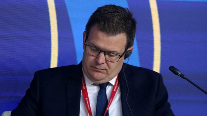 Политолог Дизен: украинцев начали готовить к поражению Киева в конфликте смотреть онлайн