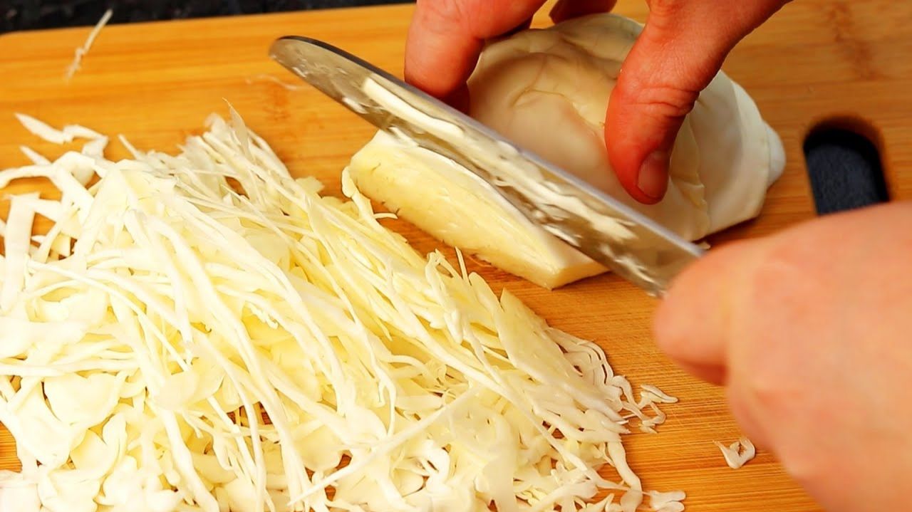 Ешь и не можешь остановиться! Салат из КАПУСТЫ. Без масла и майонеза! И в ПОСТ разрешается! смотреть онлайн