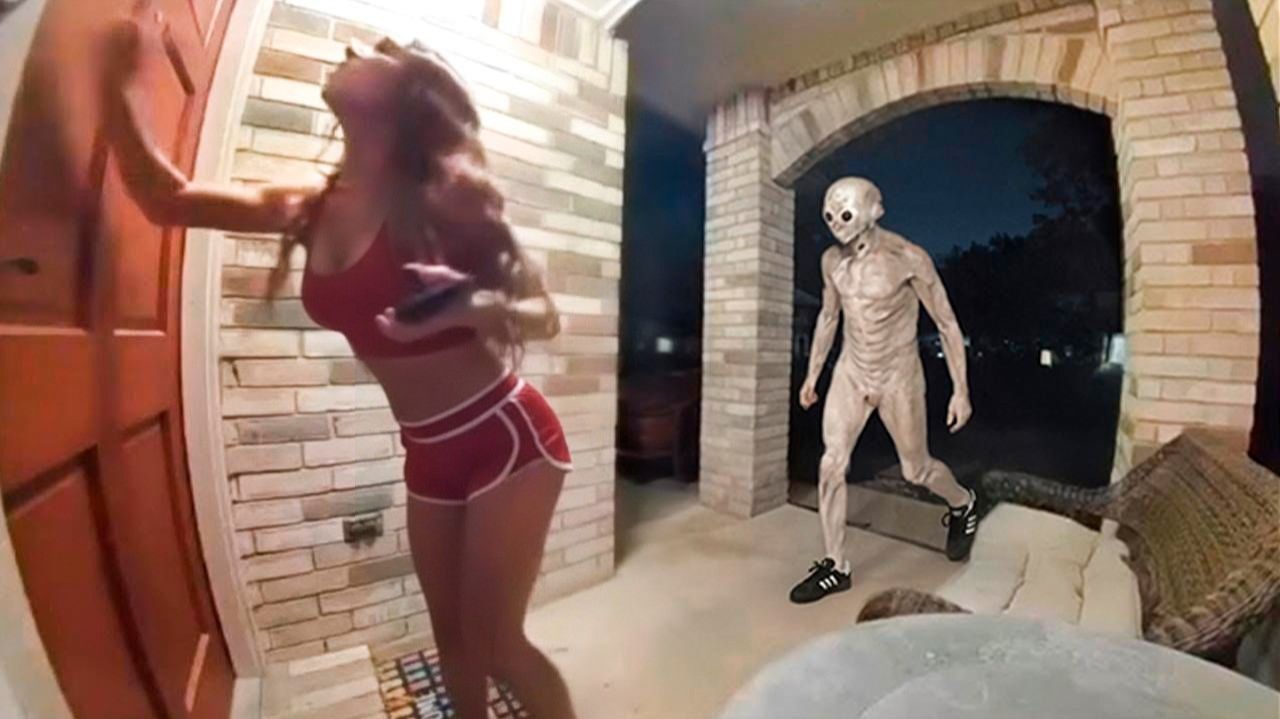 КОГДА СОСЕДИ ВСЕГДА ГОТОВЫ ПРИЙТИ НА ПОМОЩЬ смотреть онлайн