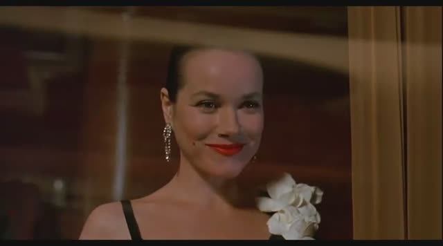 Barbara Hershey with long nails смотреть онлайн