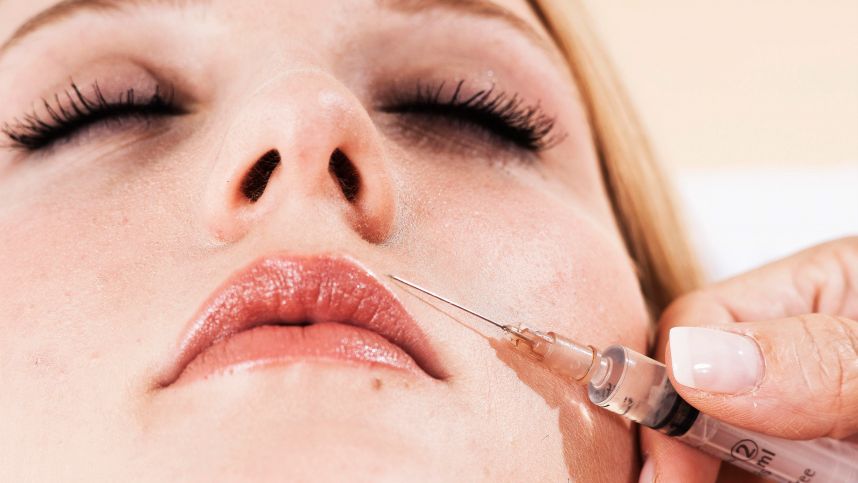 Не омолодили, а изуродовали: что делать, если косметолог испортил лицо смотреть онлайн