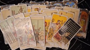 ТАРО РАСКЛАД\ ЧТО ОТ ВАС ПЫТАЮТСЯ СКРЫТЬ?!