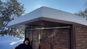 Снег валит, а барбекю не сдаётся