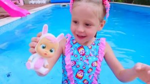 Nastya prevents her dad from working and a new waterslide