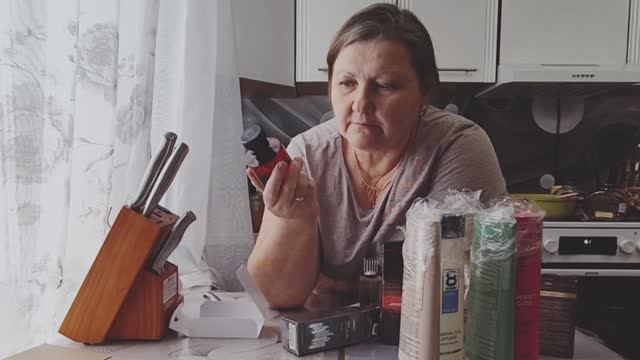 а я уже приготовила подарки с Фаберлика/ подстриглась/ распаковка смотреть онлайн