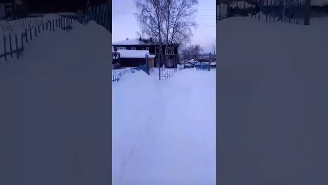 Доброго вечера друзья) Я и Полечка пошли прогулиться смотреть онлайн