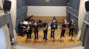 C.Parker "My little suede shoes",
H.Hancock "Chameleon"