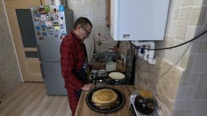 9.02.Температурные качели. Блины. Фитнес. Анапа.