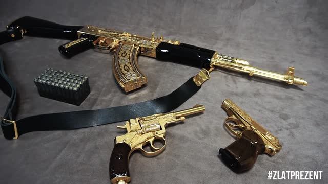 Золотой АК 47. Автомат Калашникова охолощенный смотреть онлайн