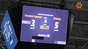 Çамрăк спортсменсемпе хоккей вăййине кăмăллакан политиксем хоккейлпа вылярĕç