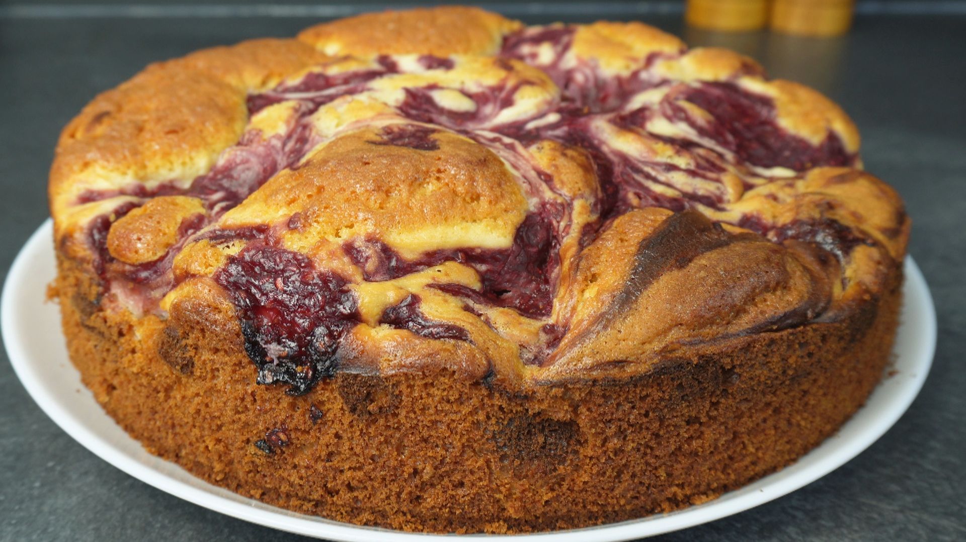 Каждый день пеку, но этот пирог с начинкой чаще всего. И ТОРТА не нужно! Самая вкусная выпечка к чаю смотреть онлайн