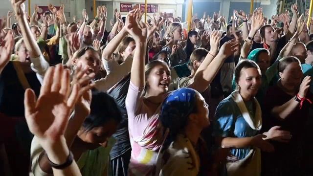 2025.10.26 01 Ремуна Индрадьюмна Свами киртан смотреть онлайн