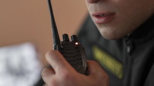 Югорчан предупредили куда сообщать о подозрительной активности