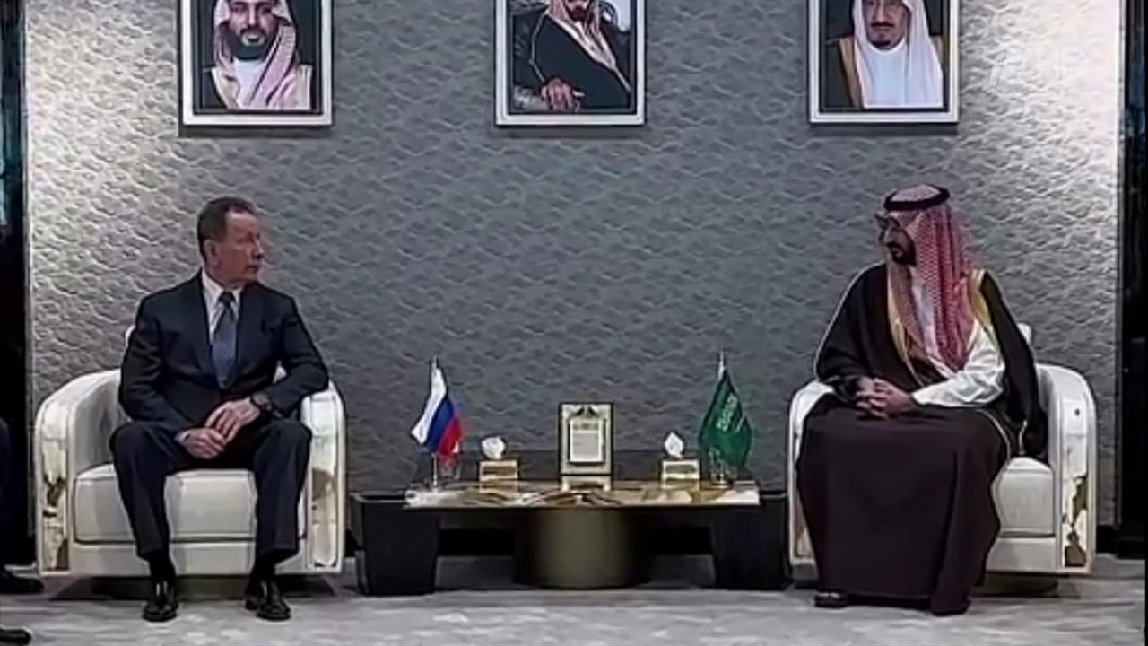 В Эр-Рияде состоялась встреча главы Росгвардии с министром Национальной гвардии Саудовской Аравии смотреть онлайн