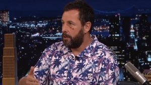 Телефон Адама Сэндлера поставил ему фингал под глазом (расширенная версия) | Вечернее шоу с Джимми Ф