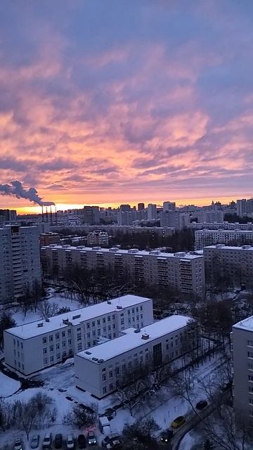 Рассвет в Москве 
москва рассвет