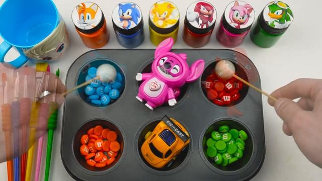 Успокаивающее видео сделай мегавесёлые радужные воздушные шарыконфеты с машинами Disneyi ASMR 18